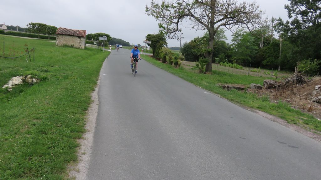 2017-05-23_09h54m10s_Jonzac.JPG